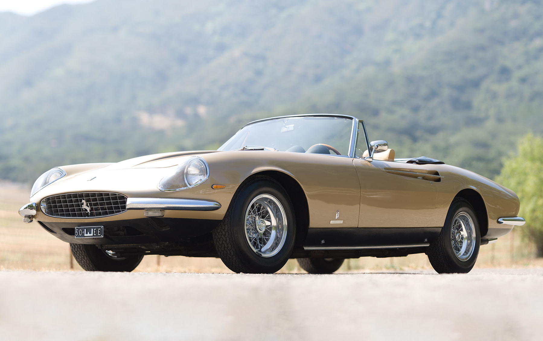 24._1966_Ferrari_365_GT_ojxevm